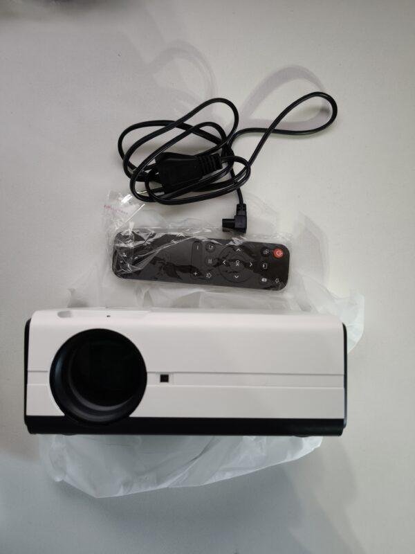 082 Mini Proyector 4K de Películas de Cine o Videoconferencias