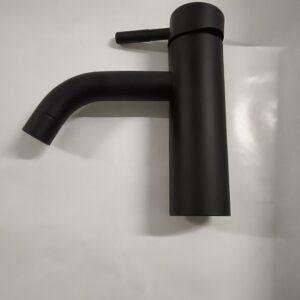 153 Grifo de Baño Pequeño Color Negro