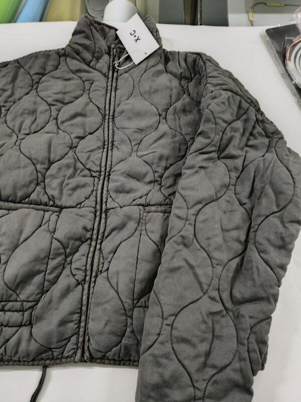 195 Chaqueta para el Invierno de Color Gris