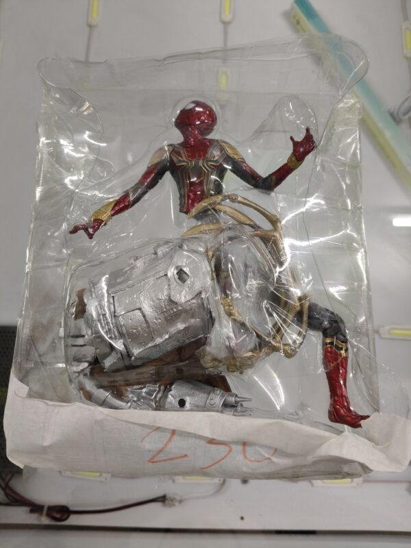 230 Figura de Iron Spiderman