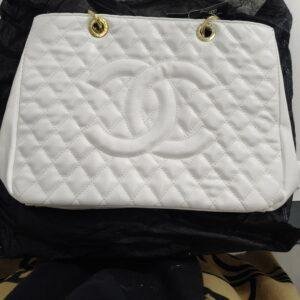 289 Cartera Chanel de Color Blanco