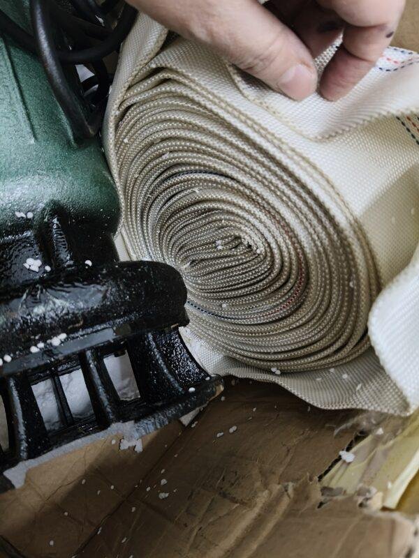 313 Bomba Sumergible Marca Vevor - Imagen 2