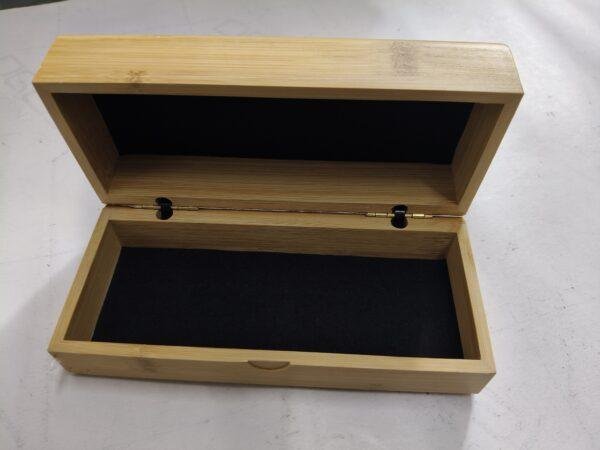 Caja Tipo Cofre Hecho de Madera