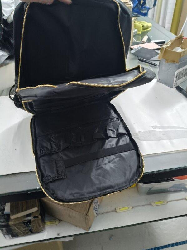 378 Mochila Negra de Plástico - Imagen 2
