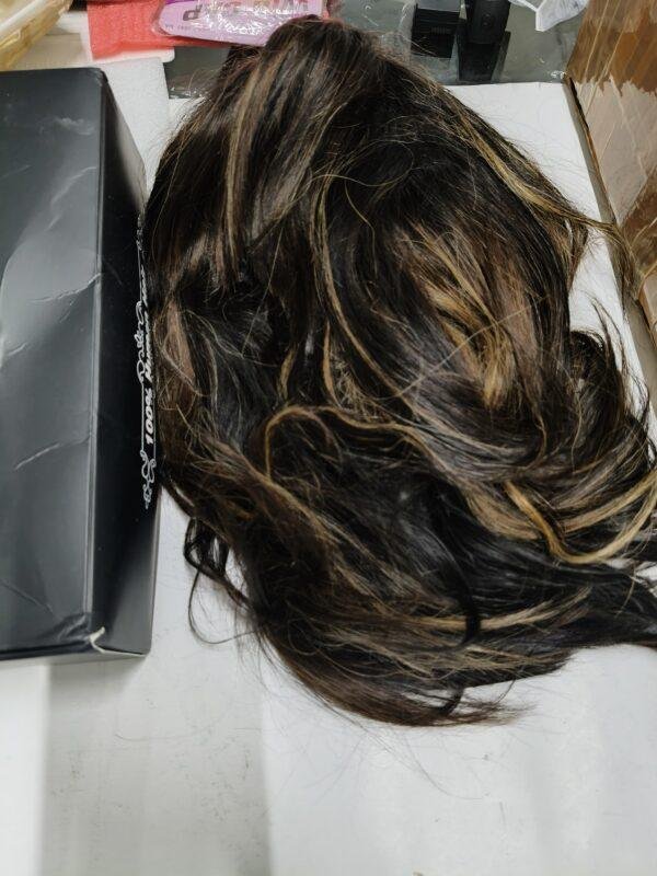 412 Caja de 12 Pelucas de Pelo Humano - Imagen 4
