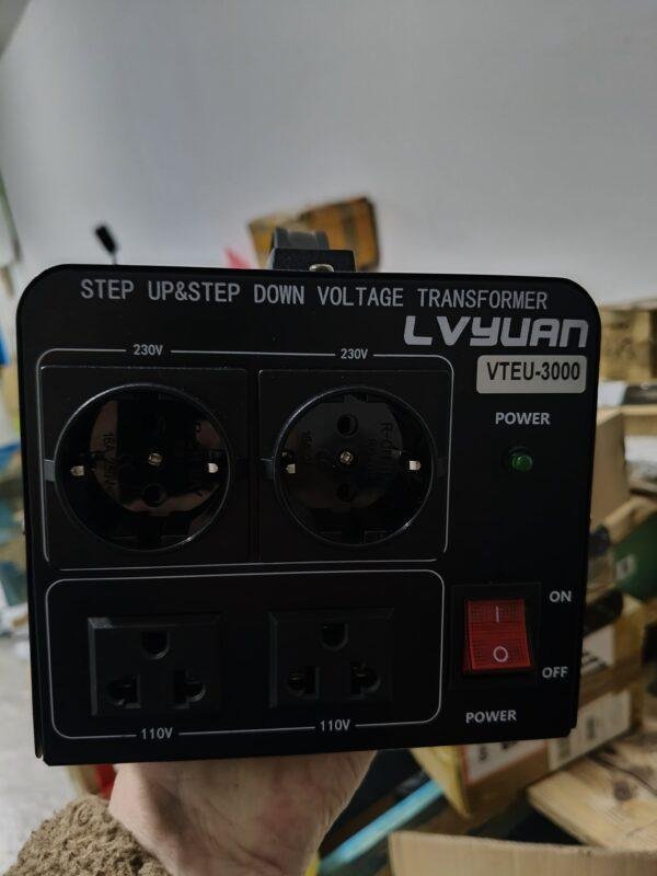 506 Transformador de Voltaje LVYUAN Modelo VTEU-3000